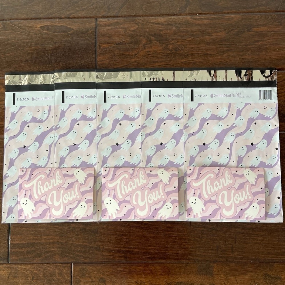 50 Pack - 7.5x10.5” Cute Ghosts Poly Mailers/Insert Cards Mix